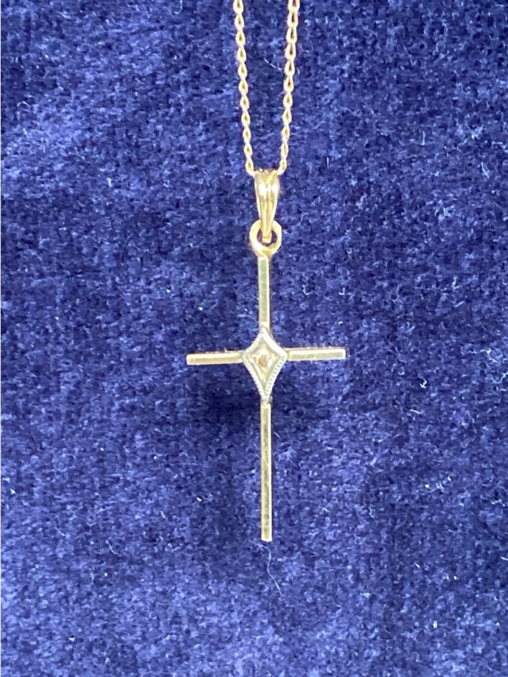 Vintage 1960s SHIMAN 14K Yellow Gold Cross & 20" Necklace, Diamond Chip, 1.63g